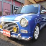ミラジーノは、レトロな雰囲気　丸型フォグ　メッキバンパー　が今には無くイイでしょう!!