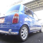 ミラジーノ専門店　ノーマル車からドレスアップ車まで多数在庫しております。ドレスアップ車で、車高調及びマフラー装備しております。