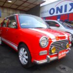 ミラジーノを　ノーマル車から　ドレスアップ車　まで取り揃えておりますので、一度遊びに来てください。